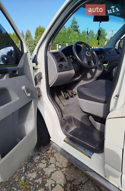 Минивэн Volkswagen Multivan 2004 в 