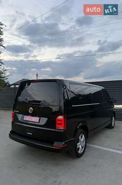 Минивэн Volkswagen Multivan 2019 в 