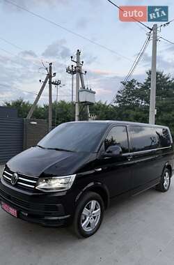 Минивэн Volkswagen Multivan 2019 в 
