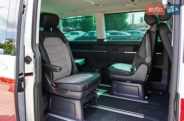 Мінівен Volkswagen Multivan 2020 в 