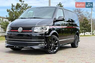 Минивэн Volkswagen Multivan 2018 в 
