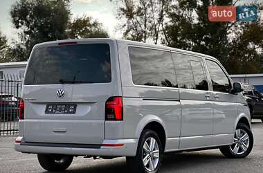 Минивэн Volkswagen Multivan 2020 в 