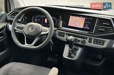 Минивэн Volkswagen Multivan 2020 в 