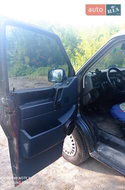 Минивэн Volkswagen Multivan 1996 в 