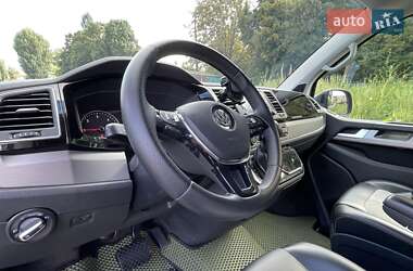 Минивэн Volkswagen Multivan 2018 в 