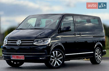 Мінівен Volkswagen Multivan 2016 в 