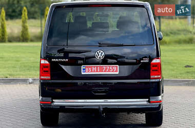 Мінівен Volkswagen Multivan 2016 в 
