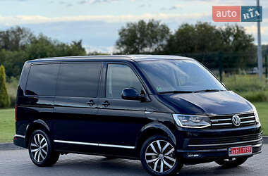 Мінівен Volkswagen Multivan 2016 в 