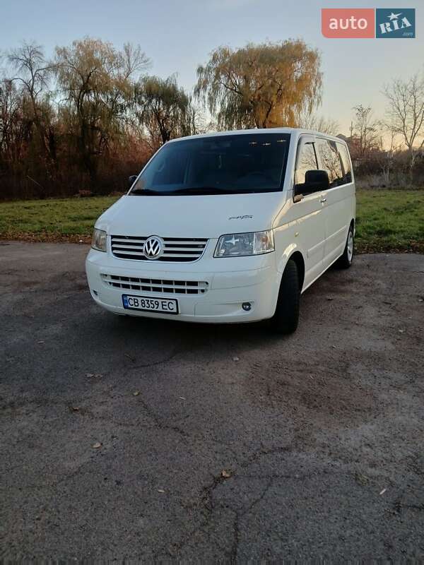 Минивэн Volkswagen Multivan 2008 в 
