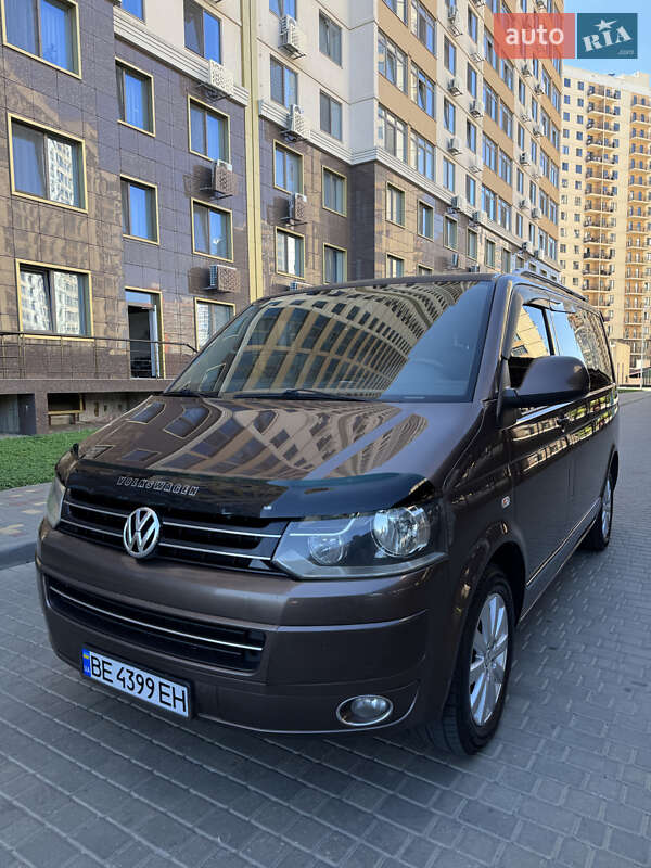 Минивэн Volkswagen Multivan 2010 в Одессе фото 28 Минивэн Volkswagen Multivan 2010 в Одессе