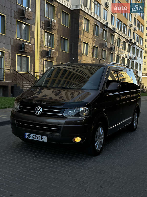Минивэн Volkswagen Multivan 2010 в Одессе фото 34 Минивэн Volkswagen Multivan 2010 в Одессе