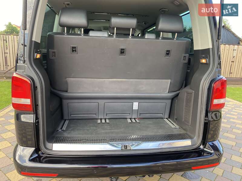 Минивэн Volkswagen Multivan 2015 в Владимире