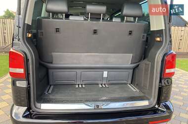 Минивэн Volkswagen Multivan 2015 в 