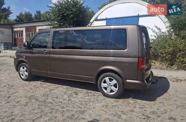 Минивэн Volkswagen Multivan 2012 в 