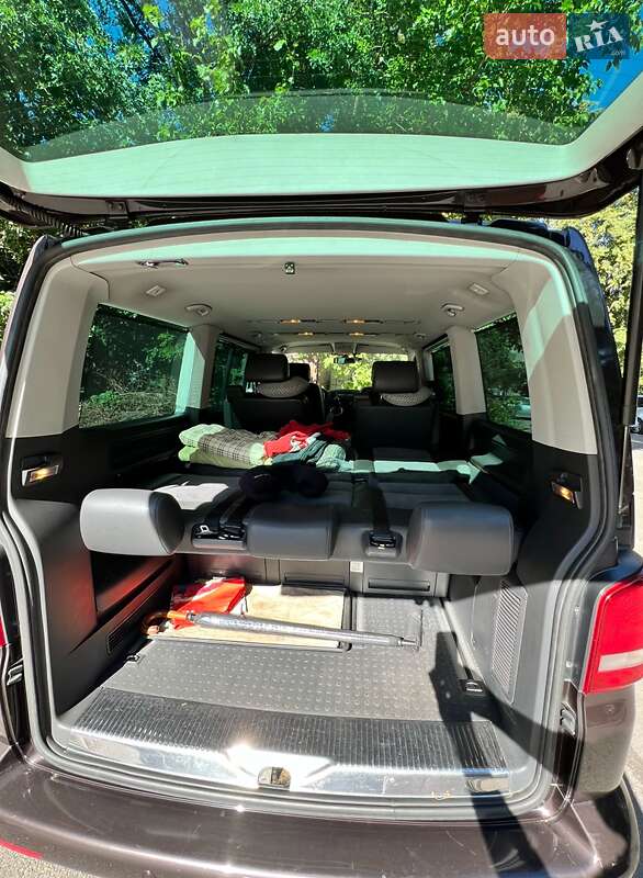 Минивэн Volkswagen Multivan 2010 в Киеве фото 9 Минивэн Volkswagen Multivan 2010 в Киеве