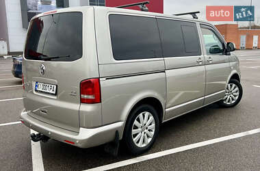 Мінівен Volkswagen Multivan 2011 в 