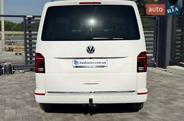 Мінівен Volkswagen Multivan 2020 в 