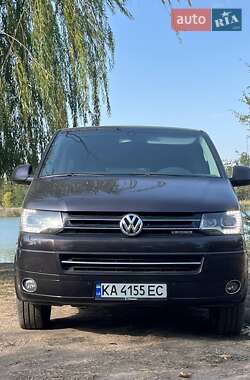 Минивэн Volkswagen Multivan 2012 в 