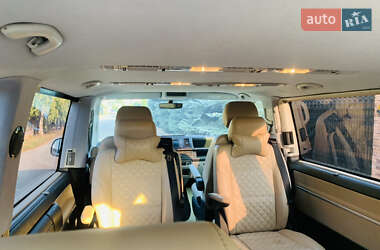 Минивэн Volkswagen Multivan 2016 в 