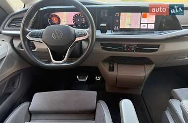 Минивэн Volkswagen Multivan 2022 в Киеве