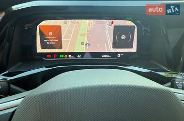 Минивэн Volkswagen Multivan 2022 в Киеве