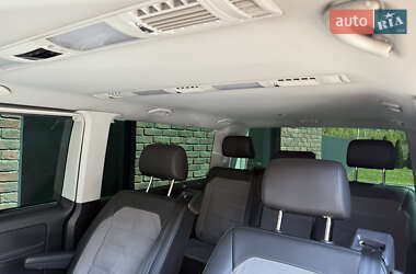 Минивэн Volkswagen Multivan 2022 в 