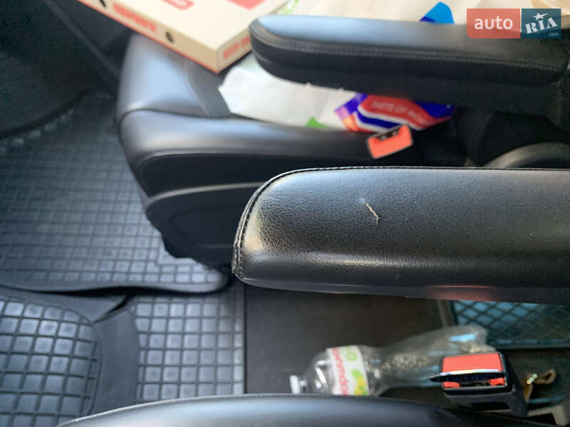 Минивэн Volkswagen Multivan 2017 в Киеве