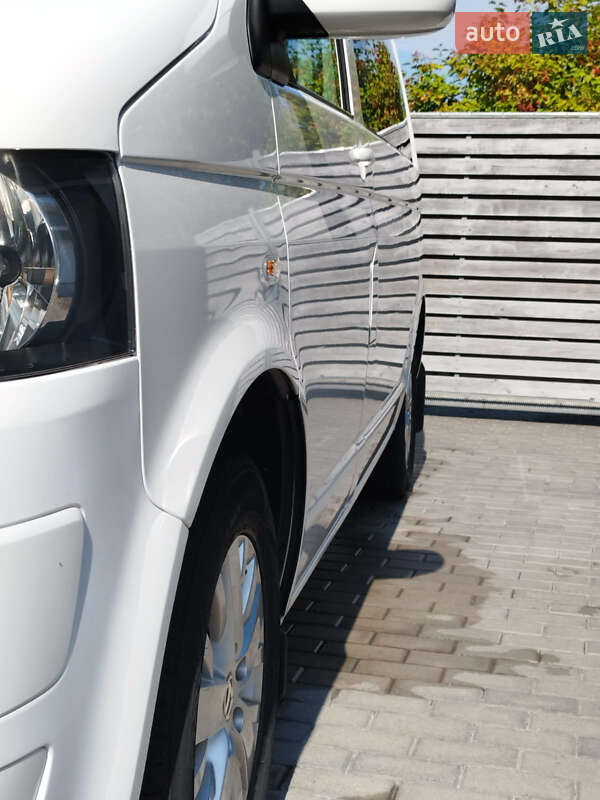 Минивэн Volkswagen Multivan 2010 в Киеве фото 3 Минивэн Volkswagen Multivan 2010 в Киеве