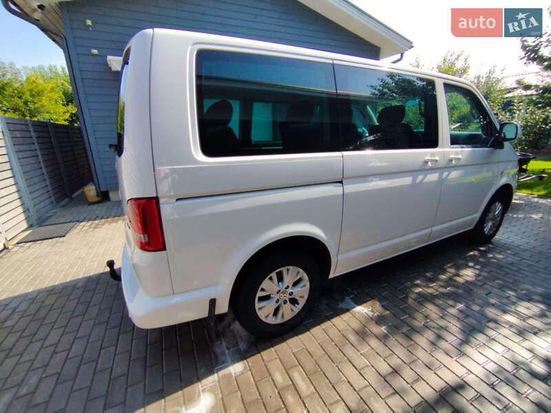 Минивэн Volkswagen Multivan 2010 в Киеве фото 10 Минивэн Volkswagen Multivan 2010 в Киеве