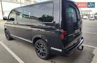Мінівен Volkswagen Multivan 2015 в Києві