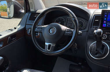 Минивэн Volkswagen Multivan 2014 в 