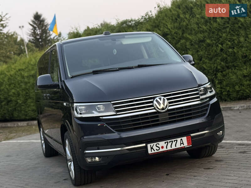 Минивэн Volkswagen Multivan 2020 в 