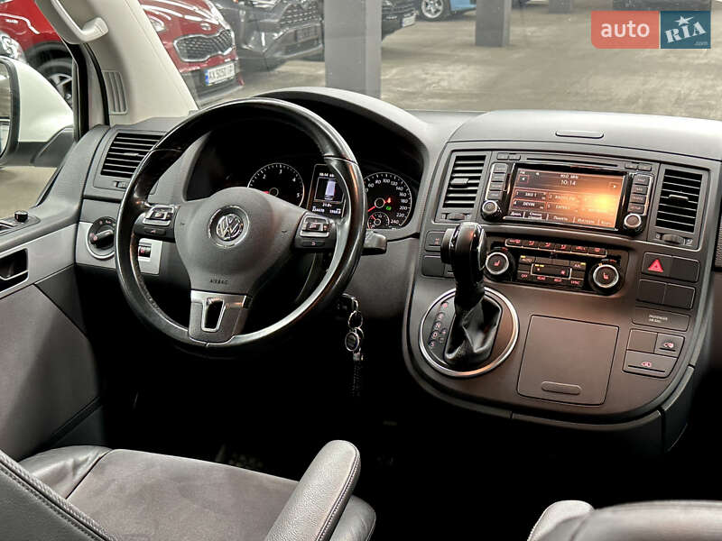 Минивэн Volkswagen Multivan 2015 в Харькове фото 24 Минивэн Volkswagen Multivan 2015 в Харькове