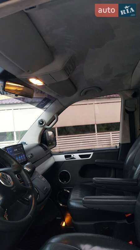 Мінівен Volkswagen Multivan 2006 в Запоріжжі