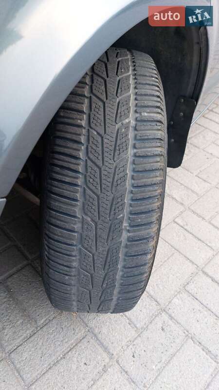 Мінівен Volkswagen Multivan 2006 в Запоріжжі