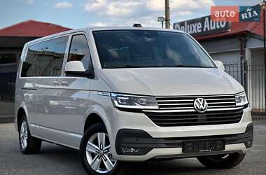 Мінівен Volkswagen Multivan 2020 в 