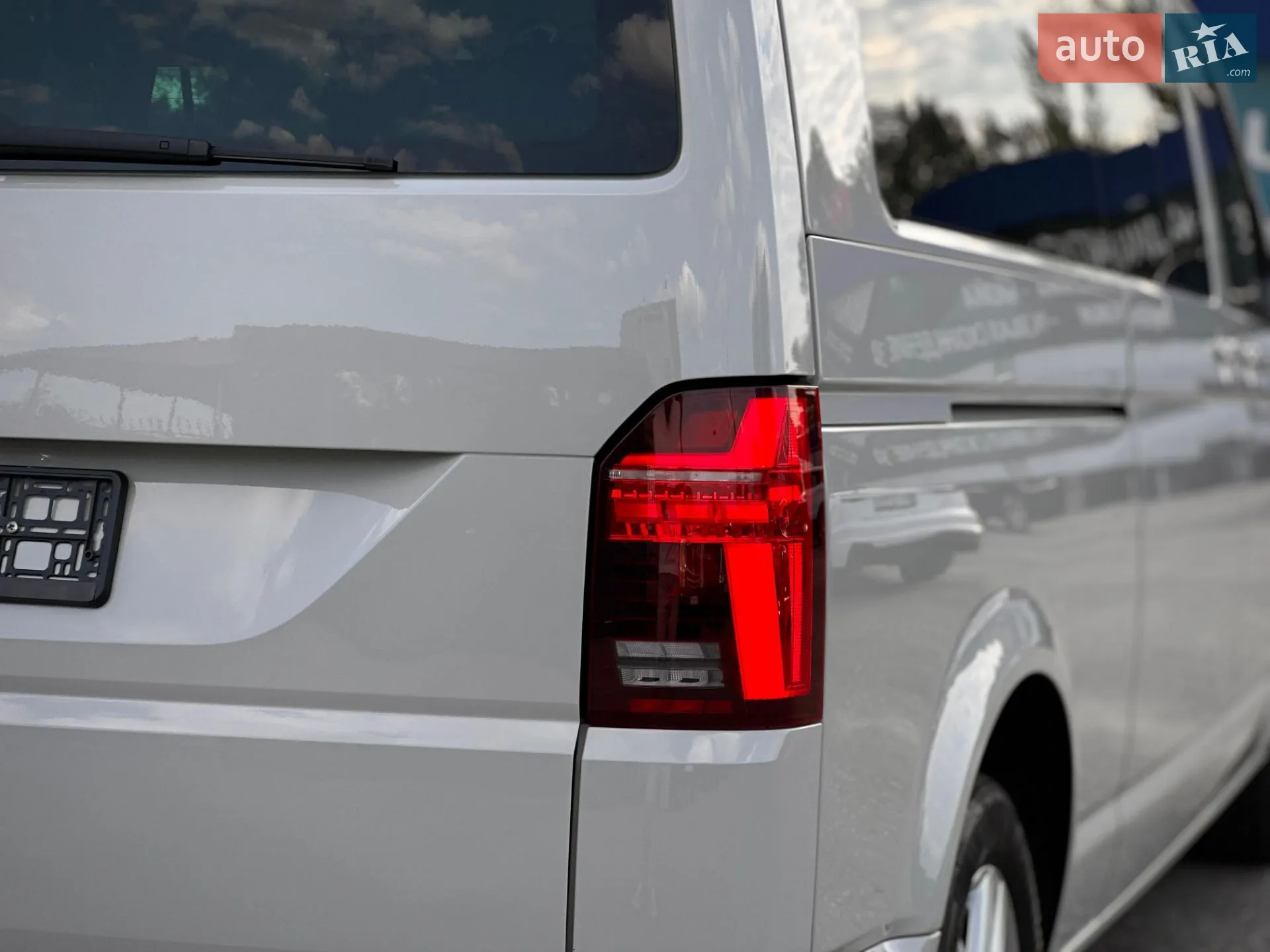 2020 Volkswagen Multivan - мініатюра 28