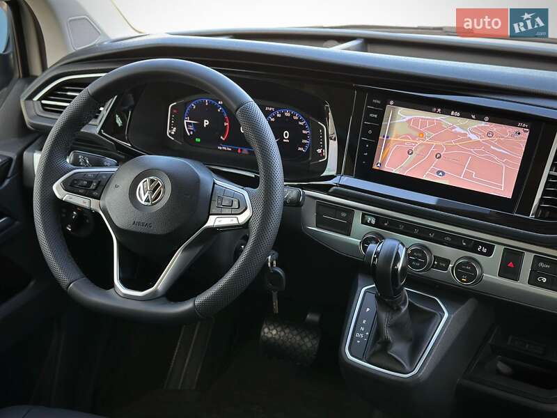 Минивэн Volkswagen Multivan 2020 в Киеве