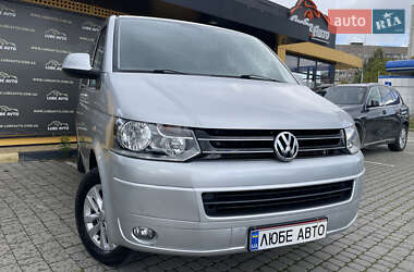 Мінівен Volkswagen Multivan 2009 в 