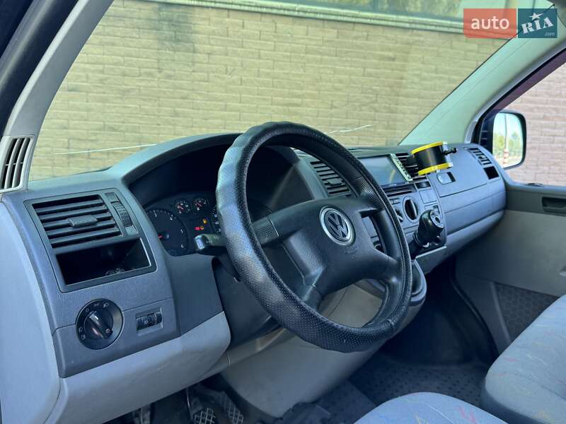 Минивэн Volkswagen Multivan 2007 в Одессе фото 14 Минивэн Volkswagen Multivan 2007 в Одессе