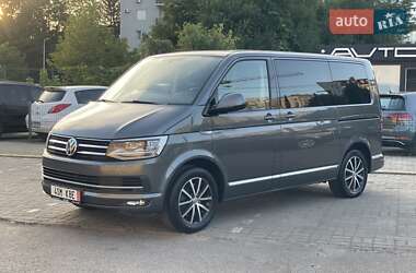 Минивэн Volkswagen Multivan 2017 в 