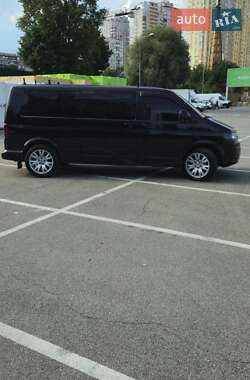 Минивэн Volkswagen Multivan 2013 в 