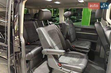 Минивэн Volkswagen Multivan 2018 в 