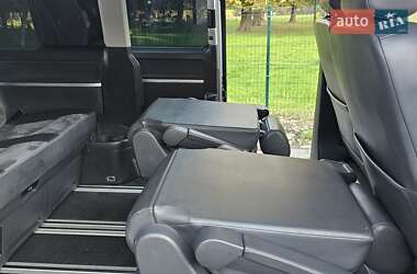 Минивэн Volkswagen Multivan 2011 в 