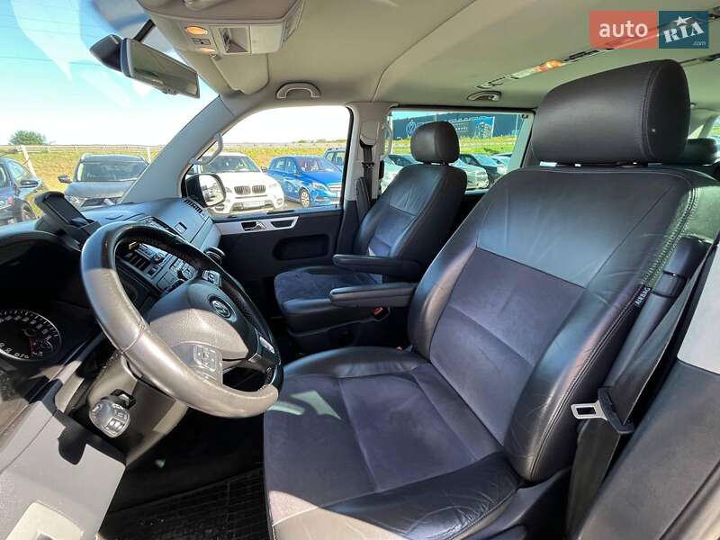 Минивэн Volkswagen Multivan 2012 в Львове фото 21 Минивэн Volkswagen Multivan 2012 в Львове