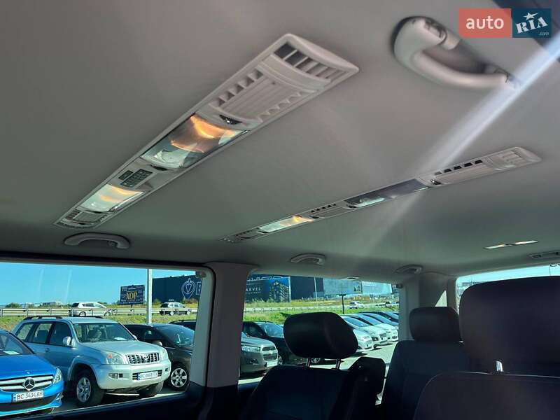 Минивэн Volkswagen Multivan 2012 в Львове фото 35 Минивэн Volkswagen Multivan 2012 в Львове