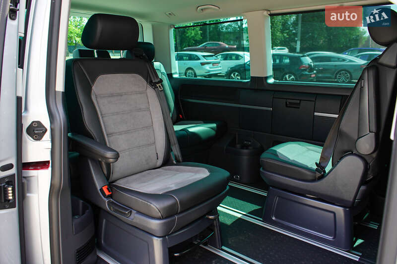 Мінівен Volkswagen Multivan 2020 в Житомирі