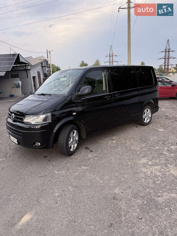 Минивэн Volkswagen Multivan 2012 в Киеве
