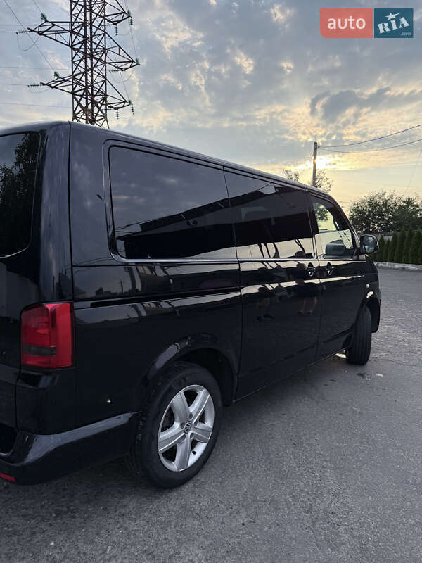 Минивэн Volkswagen Multivan 2012 в Киеве