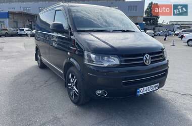 Минивэн Volkswagen Multivan 2012 в 